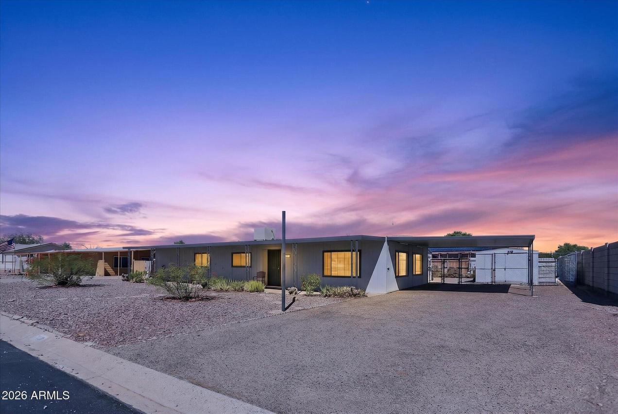 7002 W Wanda Lynn Ln., Peoria, AZ 85382