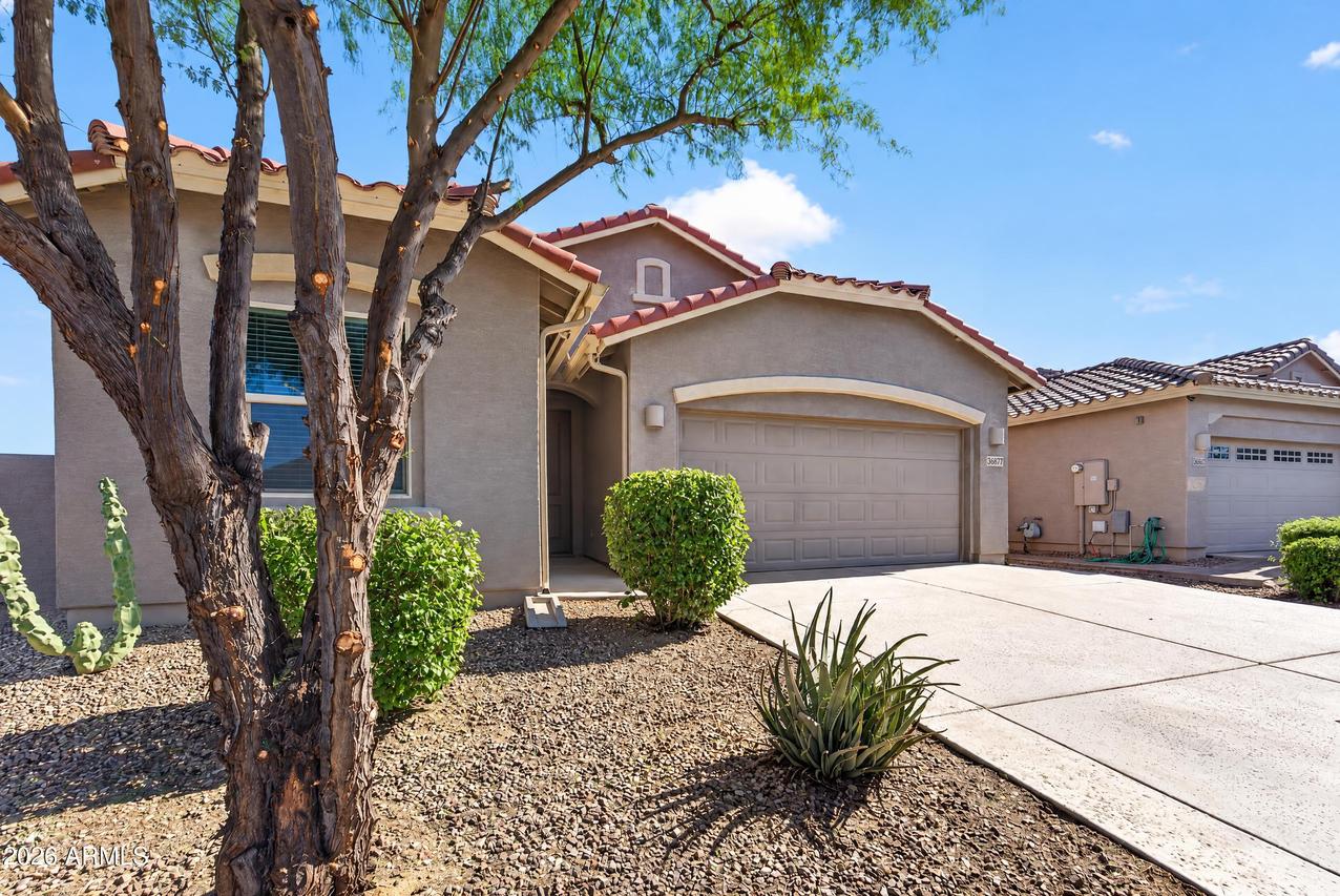 36877 N Yellowstone Dr., San Tan Valley, AZ 85140