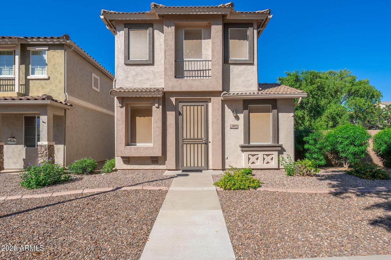 1655 S Wildrose, Mesa, AZ 85209