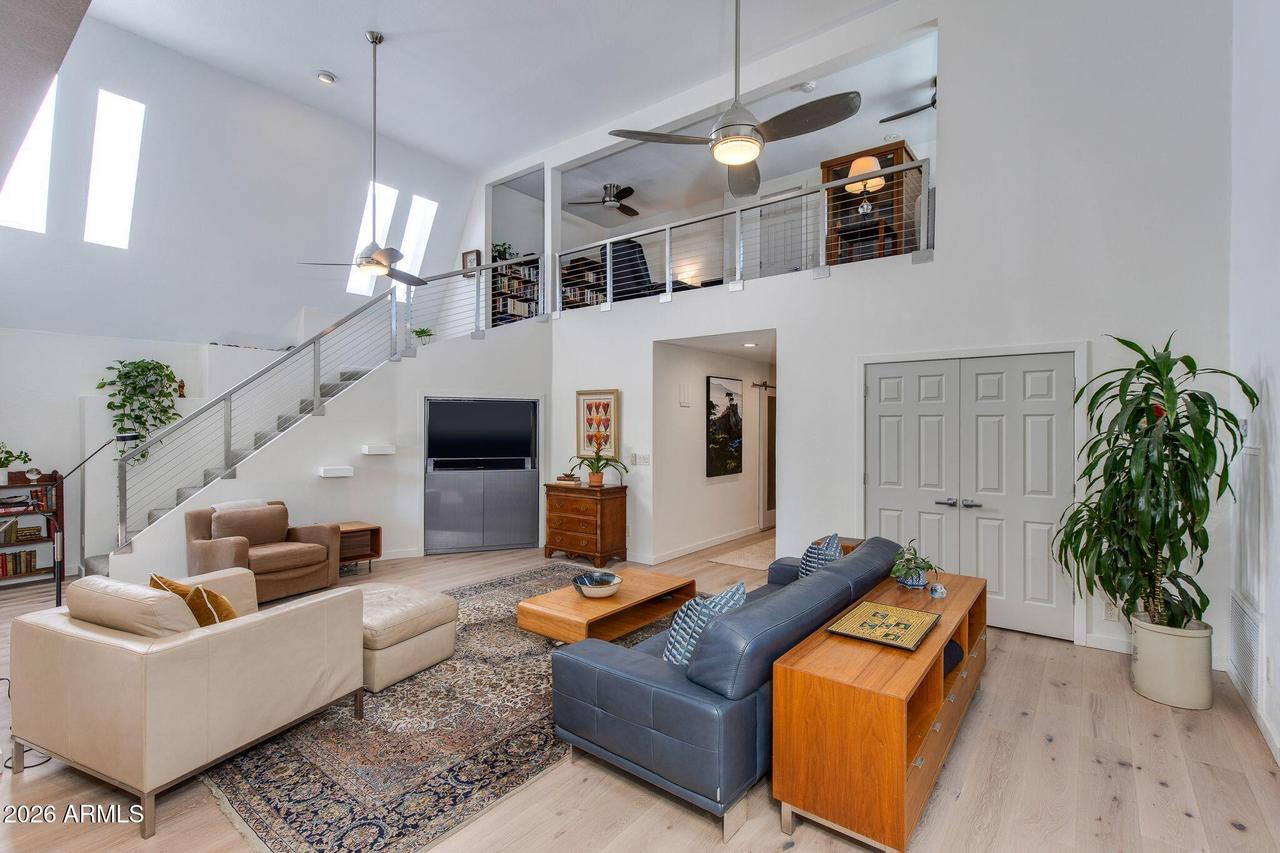 3055 E Marlette Ave., Phoenix, AZ 85016