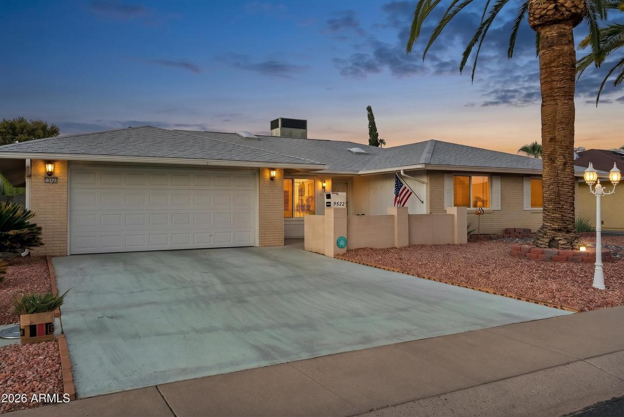 9522 W Indian Hills Dr., Sun City, AZ 85351