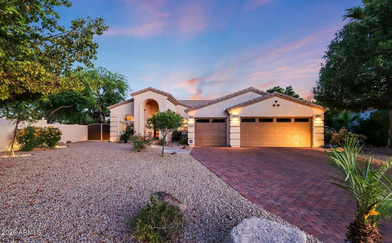 6371 W Tonopah Dr., Glendale, AZ 85308