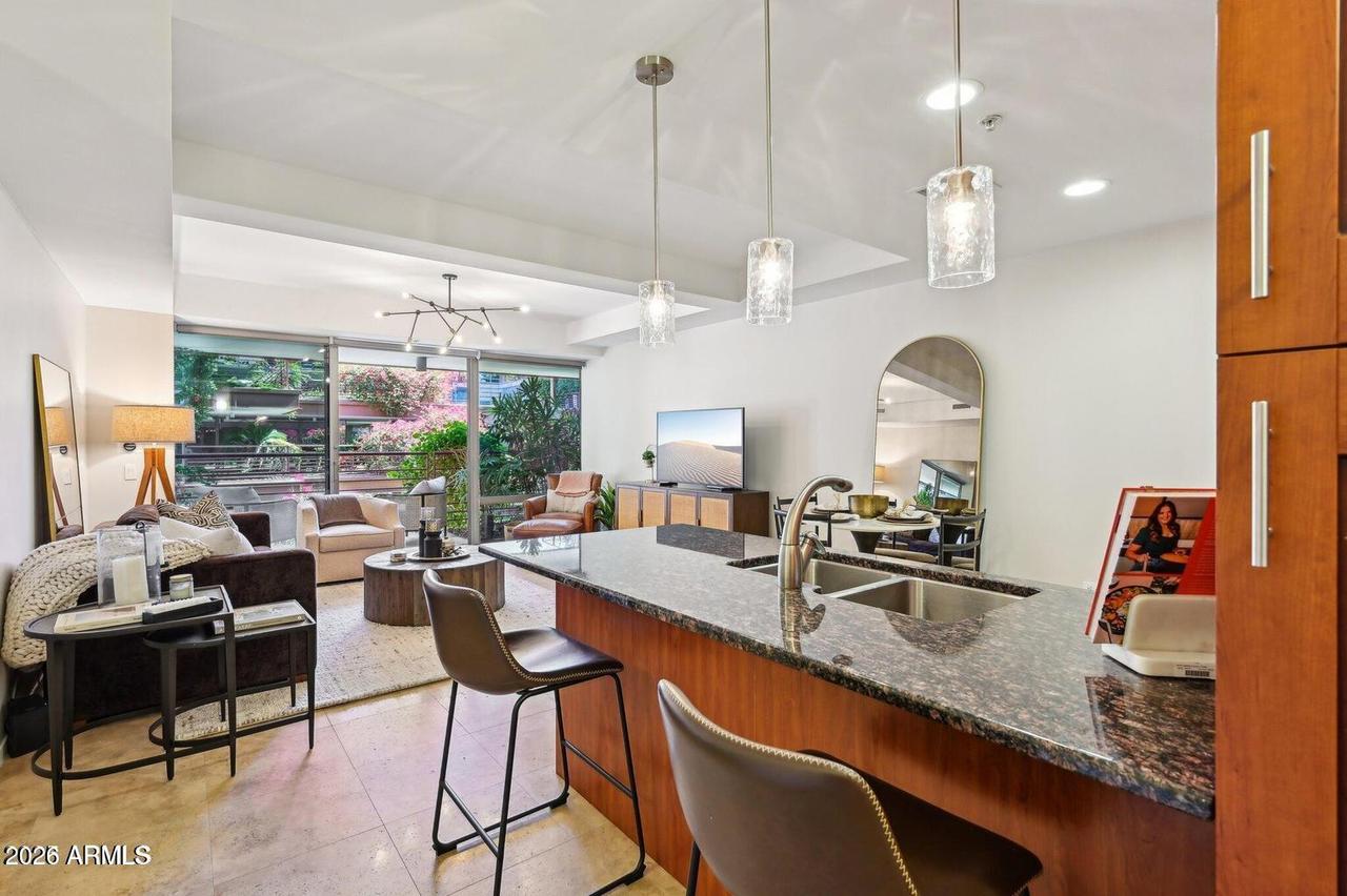 7131 E Rancho Vista Dr. #4003, Scottsdale, AZ 85251
