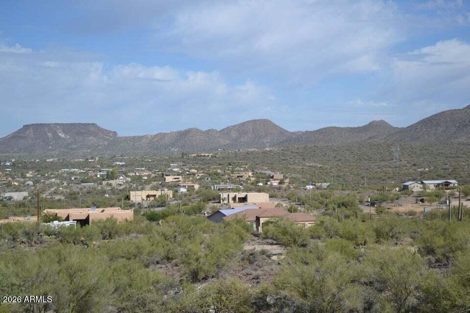 2417 W Lazy G Ranch Rd. #B, New River, AZ 85087