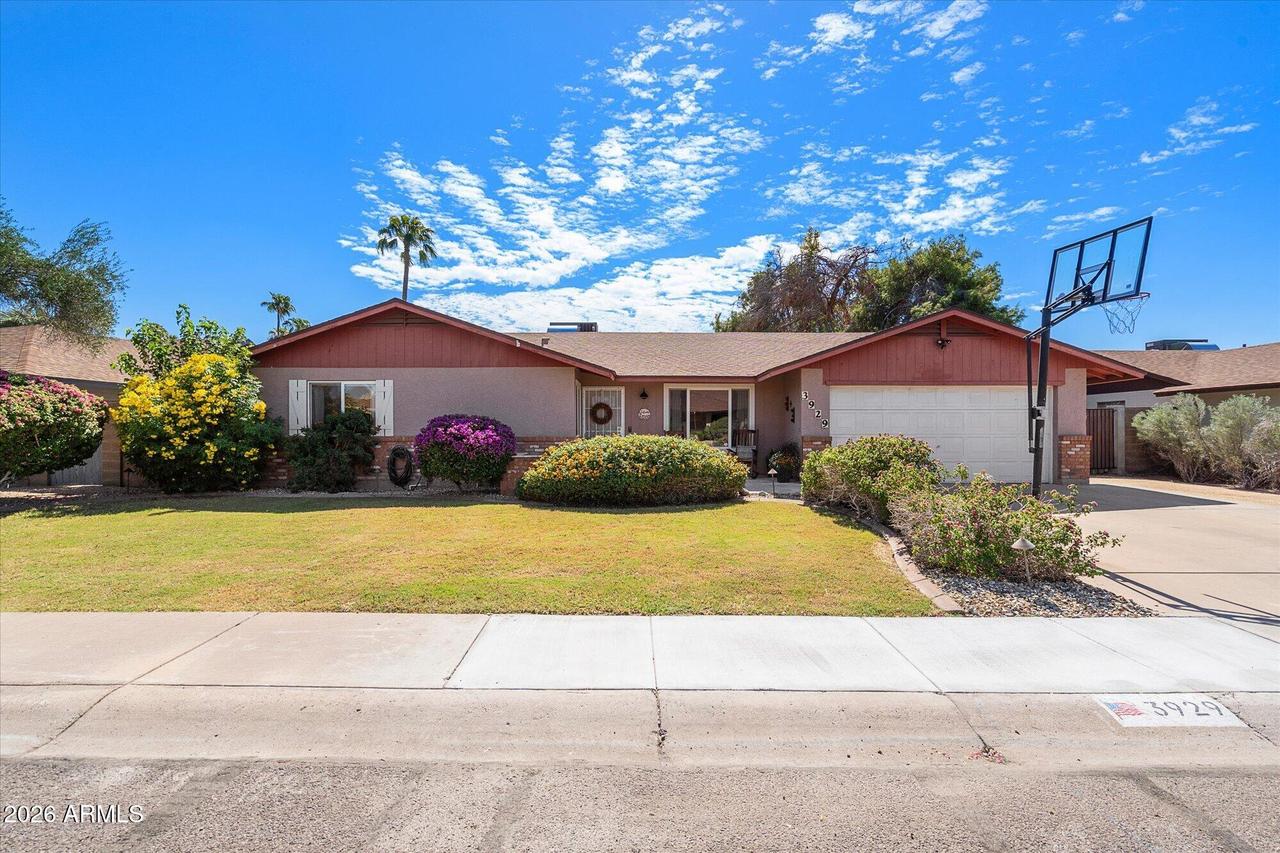 3929 W Campo Bello Dr., Glendale, AZ 85308