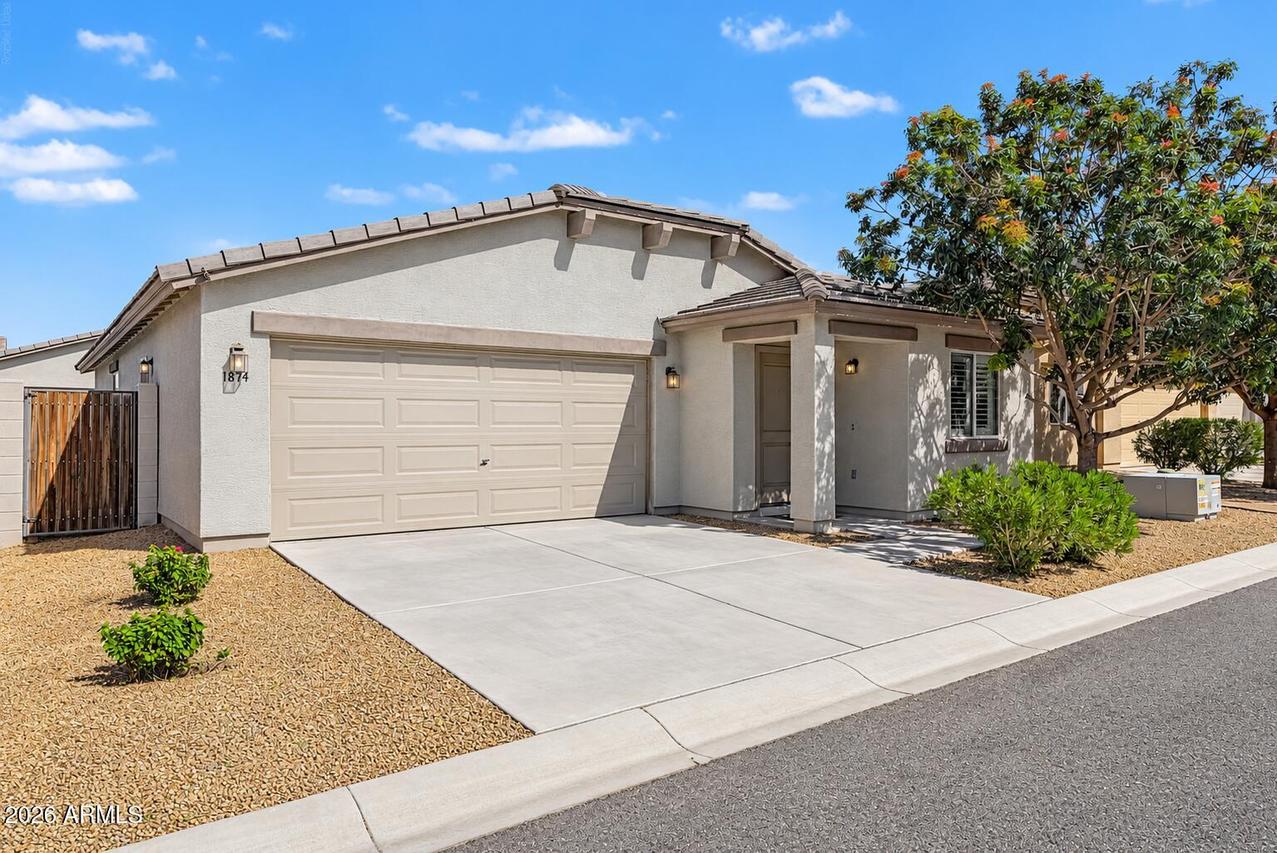 1874 W Stagecoach St., Apache Junction, AZ 85120