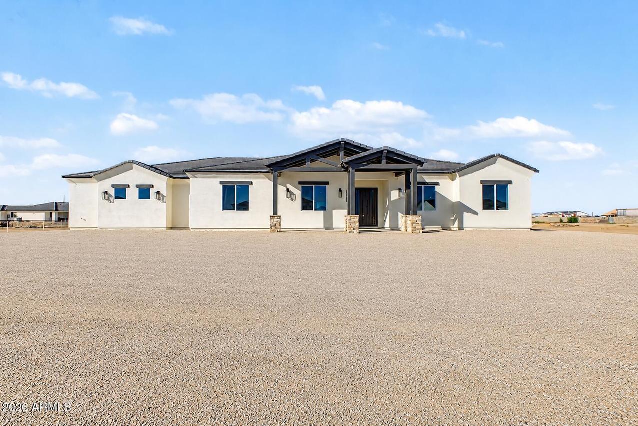 22108 W Harwell Rd., Buckeye, AZ 85326