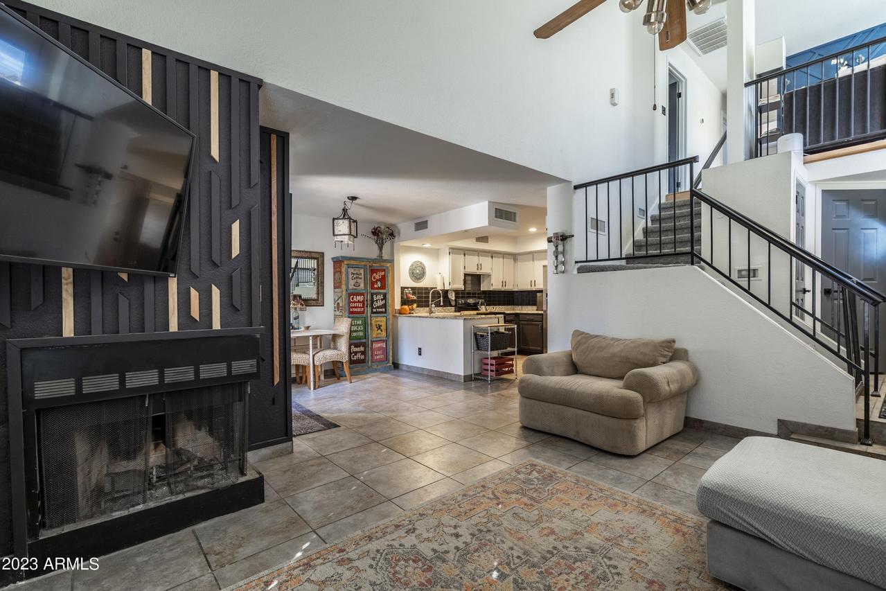496 S Seawynds Blvd., Gilbert, AZ 85233