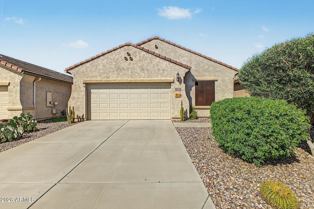 7240 W Millerton Way, Florence, AZ 85132