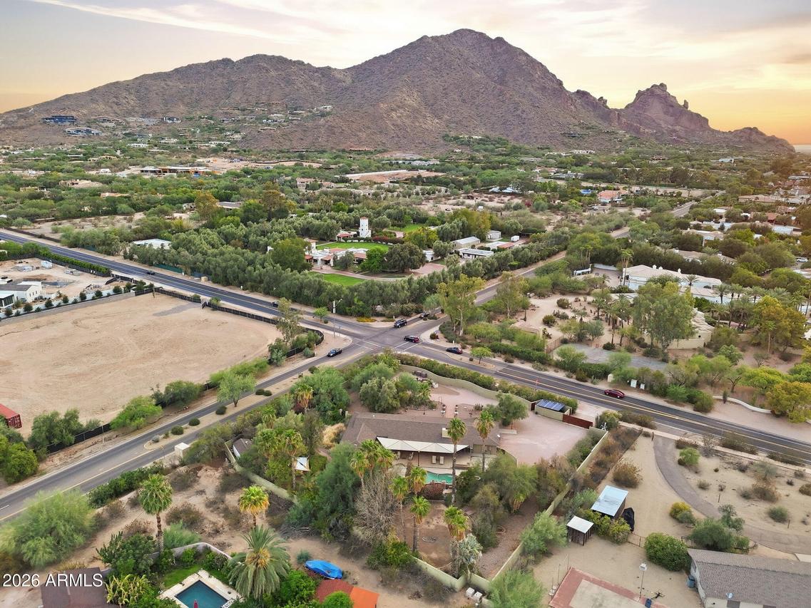 6005 N Invergordon Rd., Paradise Valley, AZ 85253