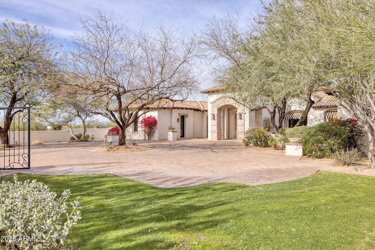 6116 N 38th Pl., Paradise Valley, AZ 85253