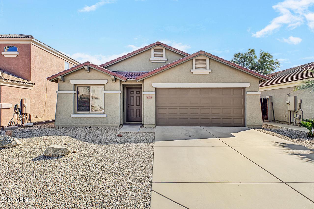 1949 W Vineyard Plains Dr., San Tan Valley, AZ 85144