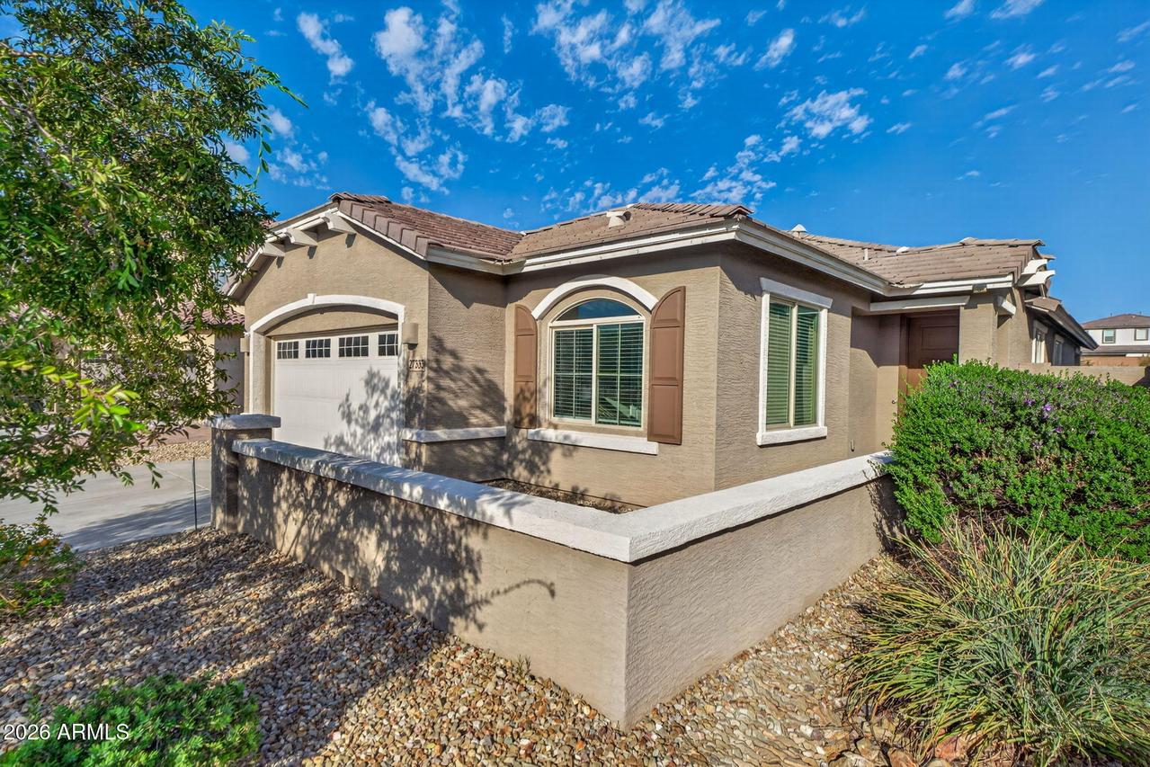 27333 N 75th Dr., Peoria, AZ 85383