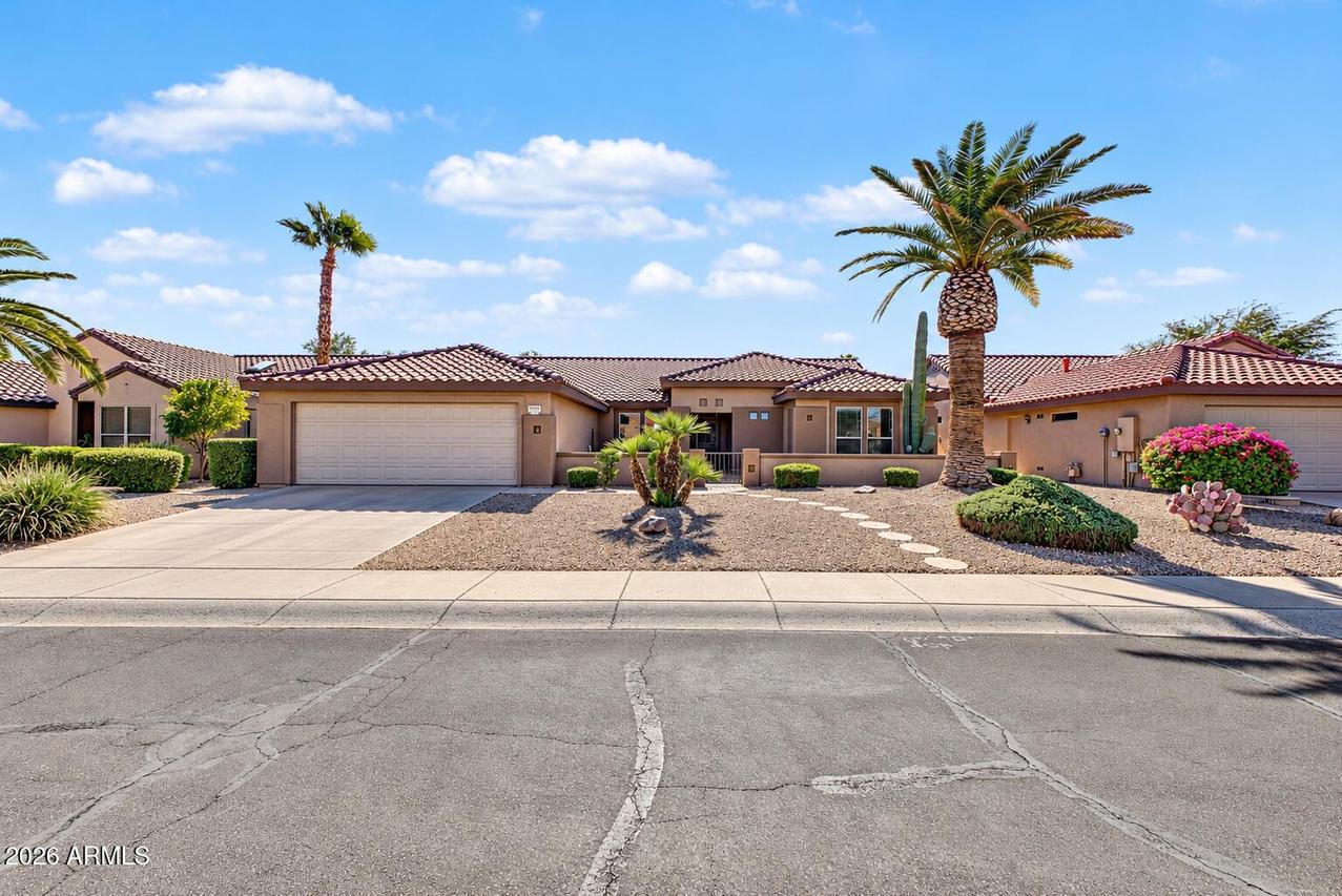 20031 N Clear Canyon Dr., Surprise, AZ 85374