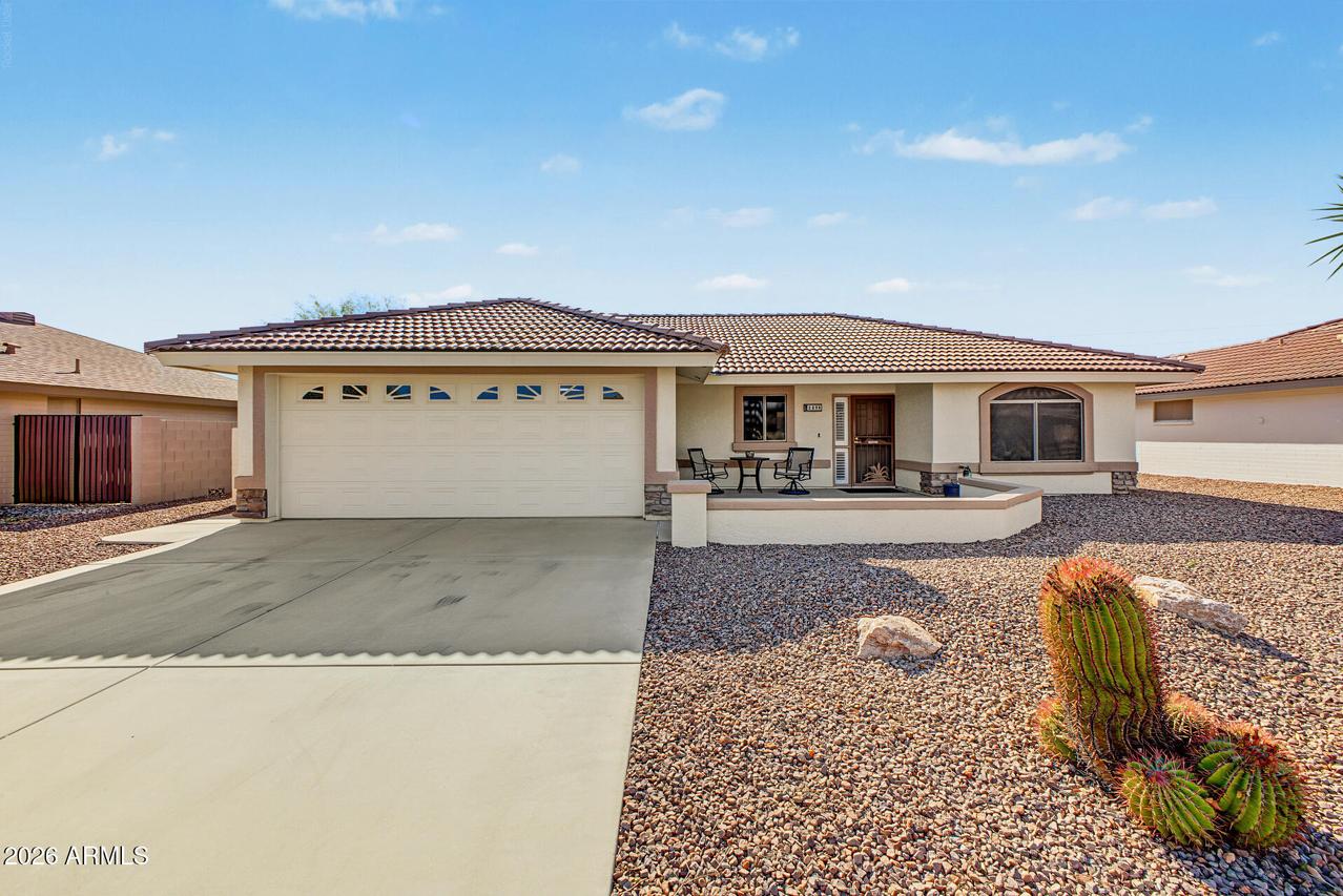 2266 S Olivewood, Mesa, AZ 85209
