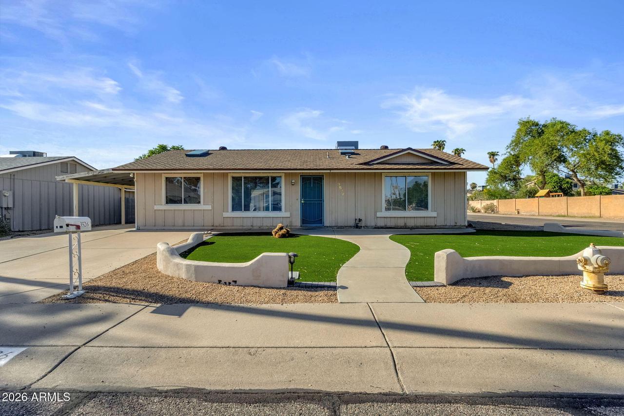3526 E Anderson Dr., Phoenix, AZ 85032