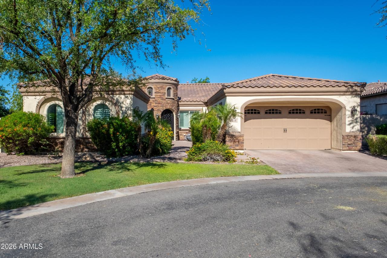3216 E Branham Ln., Phoenix, AZ 85042