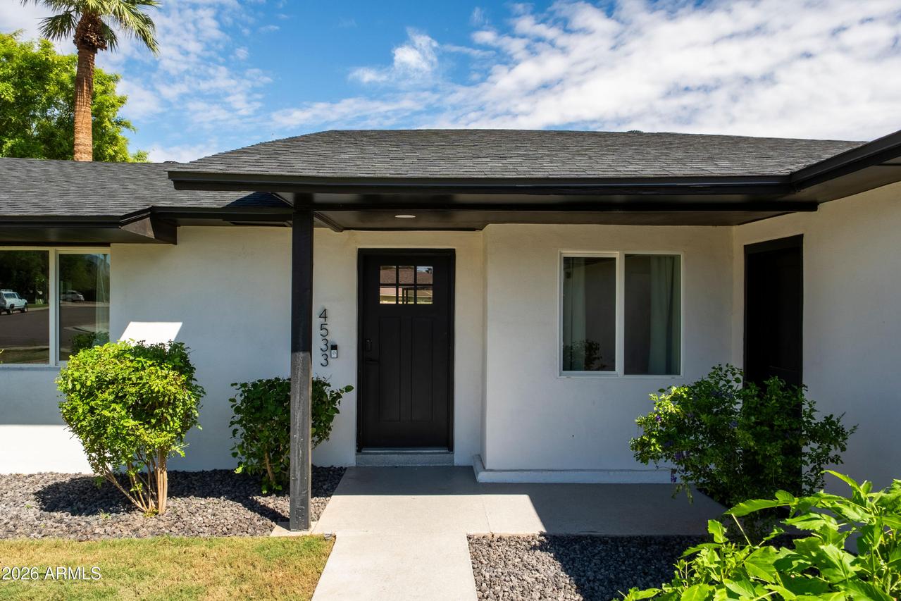 4533 N 87th St., Scottsdale, AZ 85251