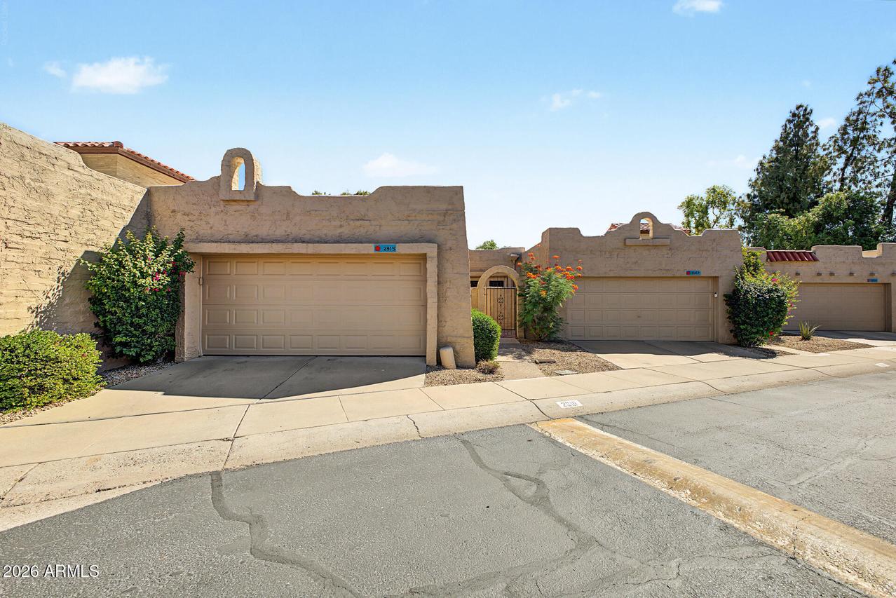2915 W Kelton Ln., Phoenix, AZ 85053