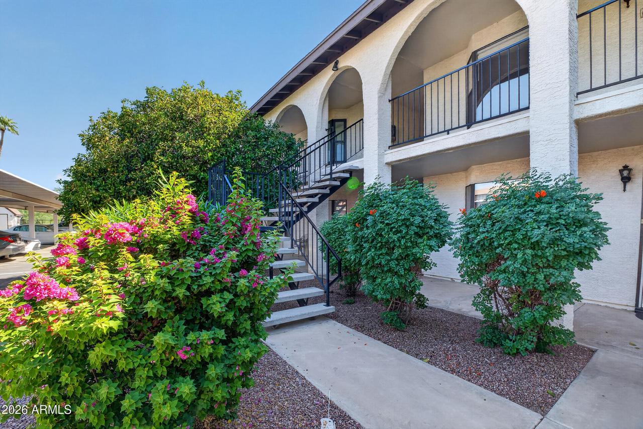3270 S Goldfield Rd. #121, Apache Junction, AZ 85119