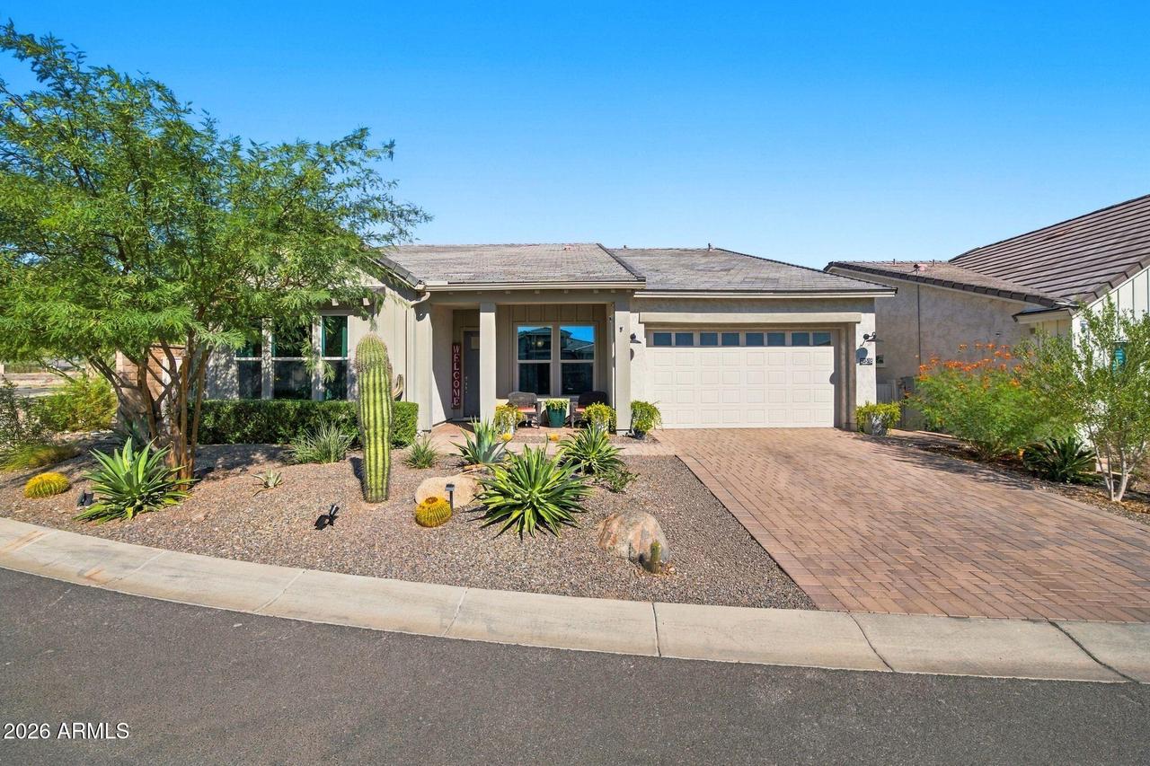 21518 W Minnezona Ave., Buckeye, AZ 85396