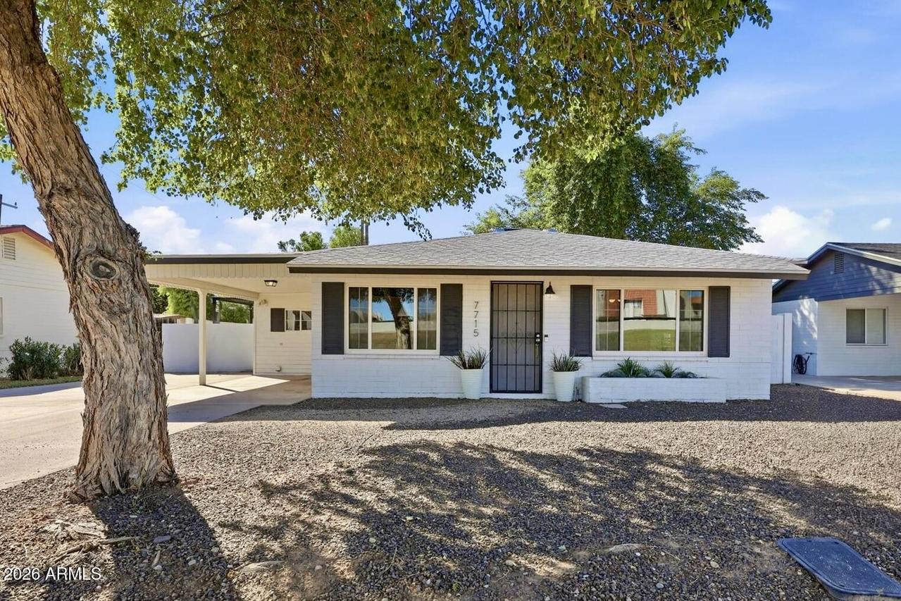 7715 E Earll Dr., Scottsdale, AZ 85251
