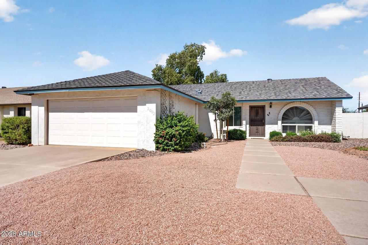 2002 W Summit Pl., Chandler, AZ 85224
