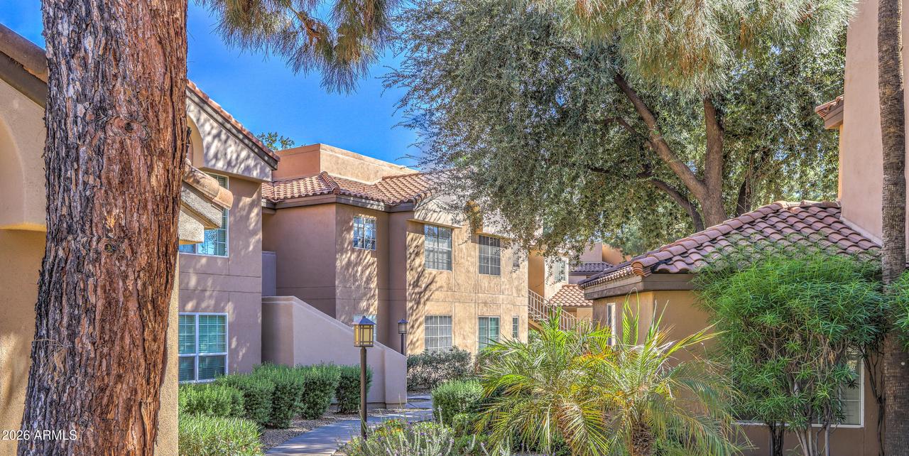10101 N Arabian Tr. #2009, Scottsdale, AZ 85258