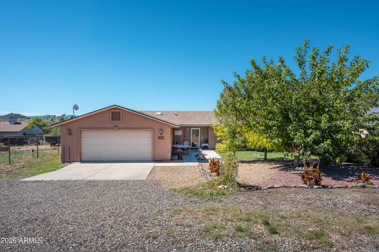 5650 N Towers Dr., Rimrock, AZ 86335