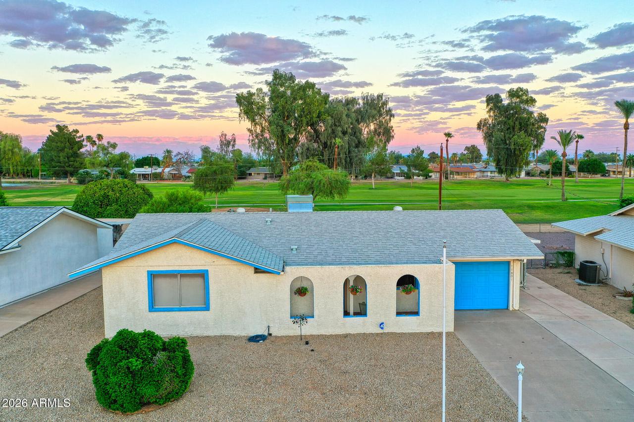 11801 N Hacienda Dr., Sun City, AZ 85351