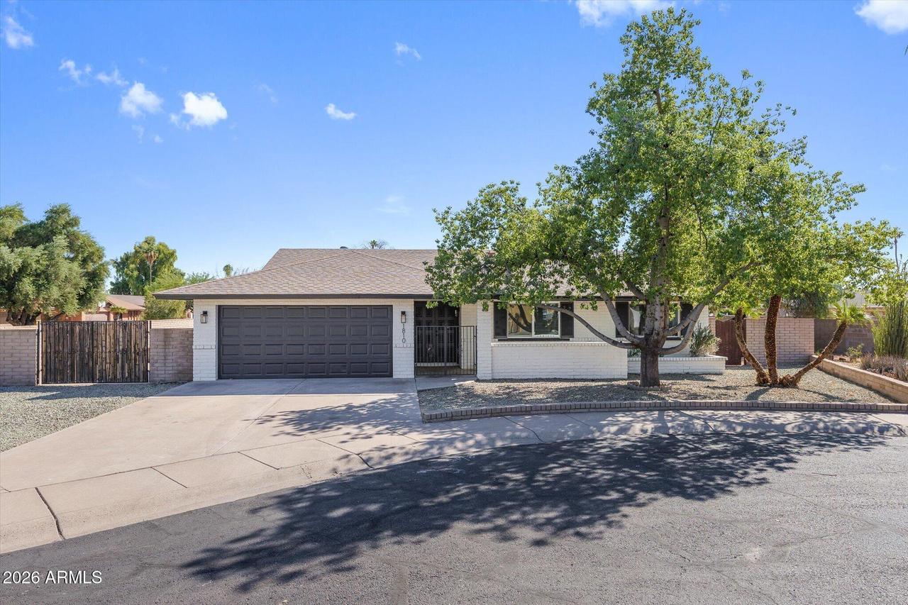 1810 S Beverly, Mesa, AZ 85210