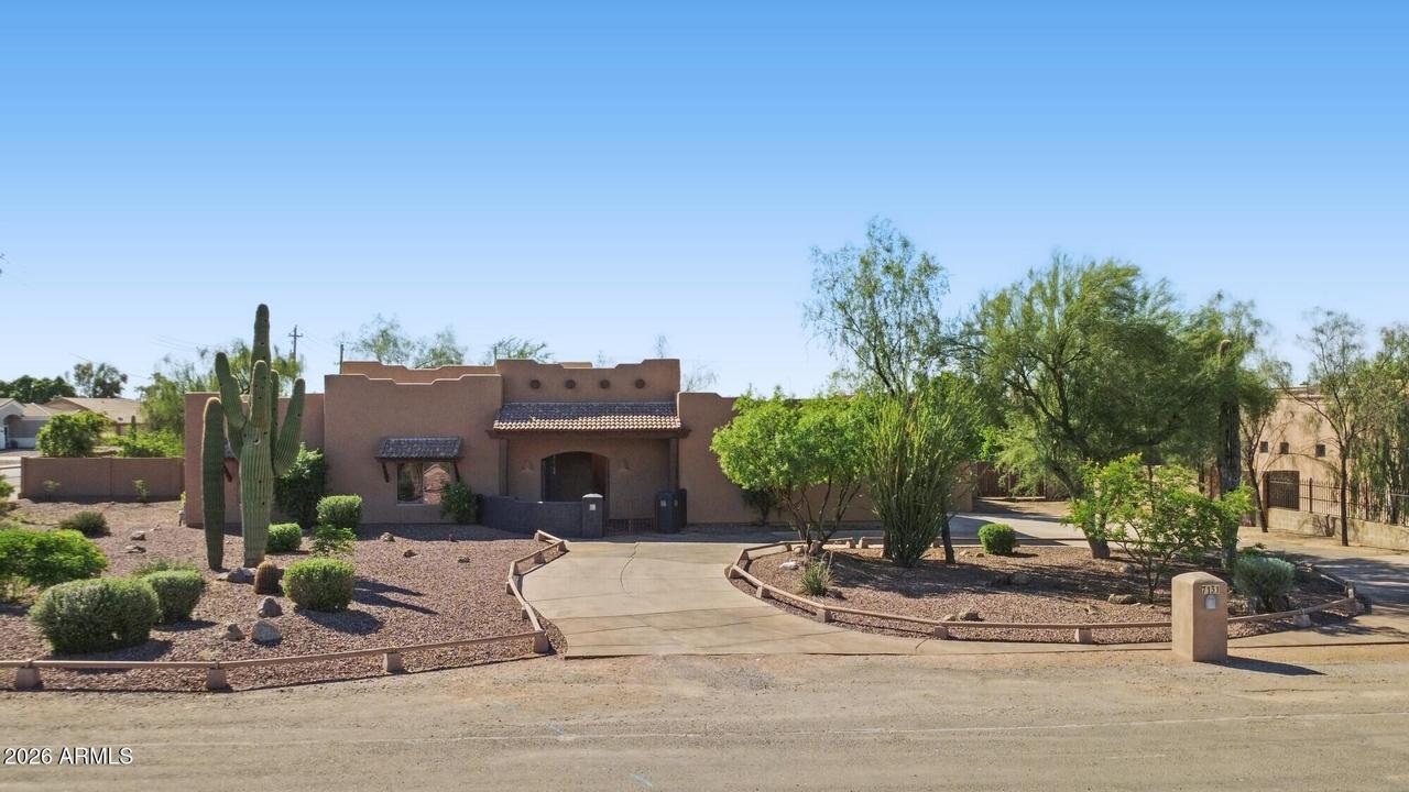 7131 E Indigo St., Mesa, AZ 85207