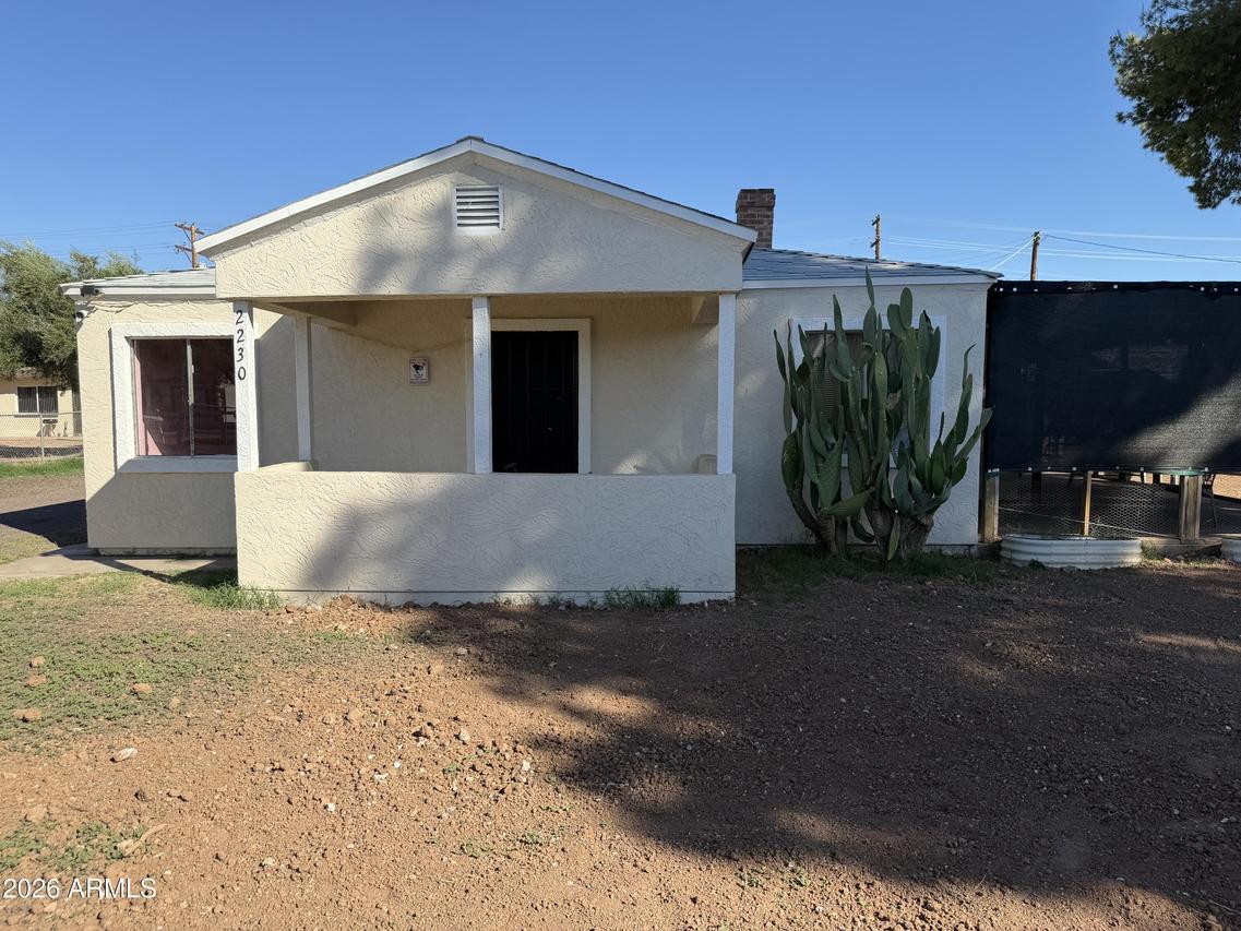 2230 W Morten Ave., Phoenix, AZ 85021