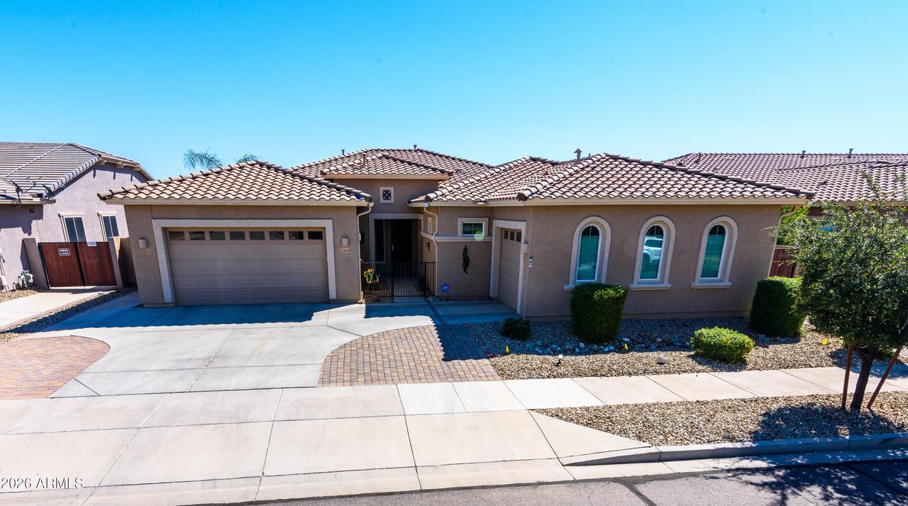 23619 N 169th Ave., Surprise, AZ 85387