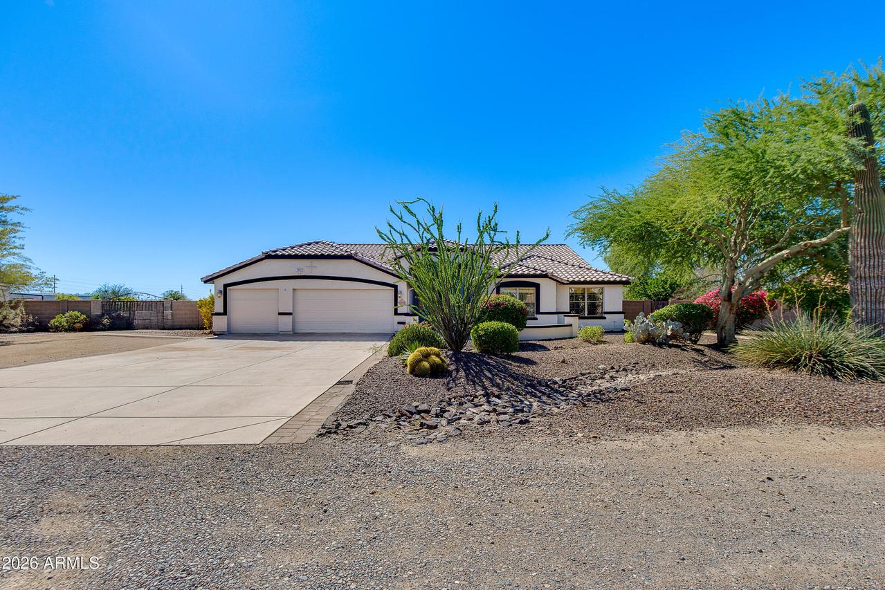 38414 N 12th St., Phoenix, AZ 85086