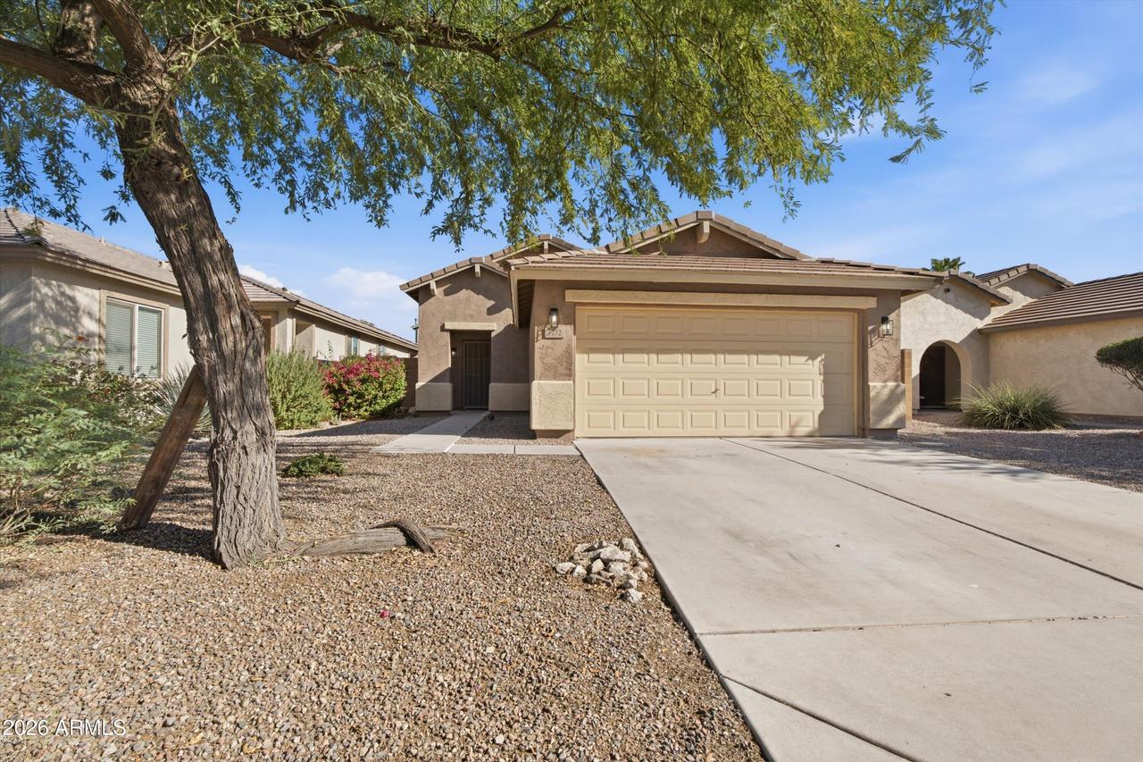 2272 W Gold Dust Ave., San Tan Valley, AZ 85144