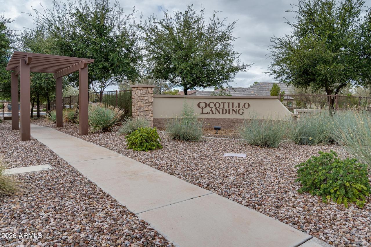 923 E Horseshoe Pl., Chandler, AZ 85249