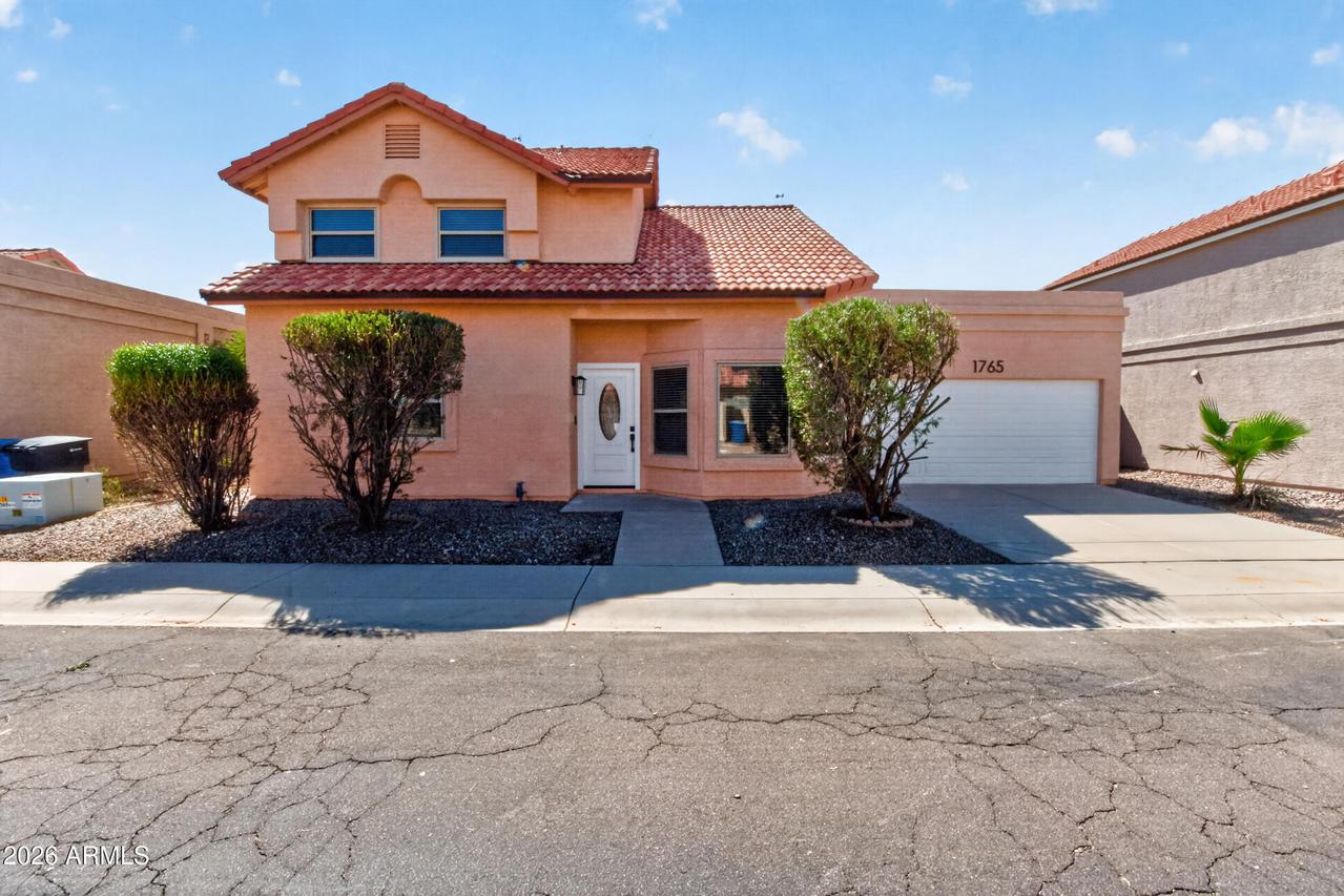 1765 E Geronimo St., Chandler, AZ 85225