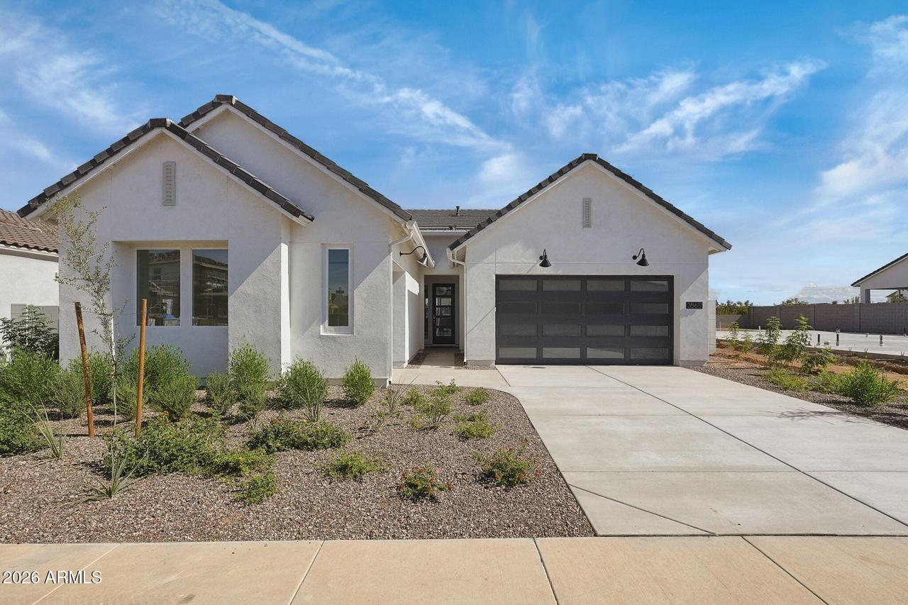 35617 N Escudilla Dr., San Tan Valley, AZ 85144