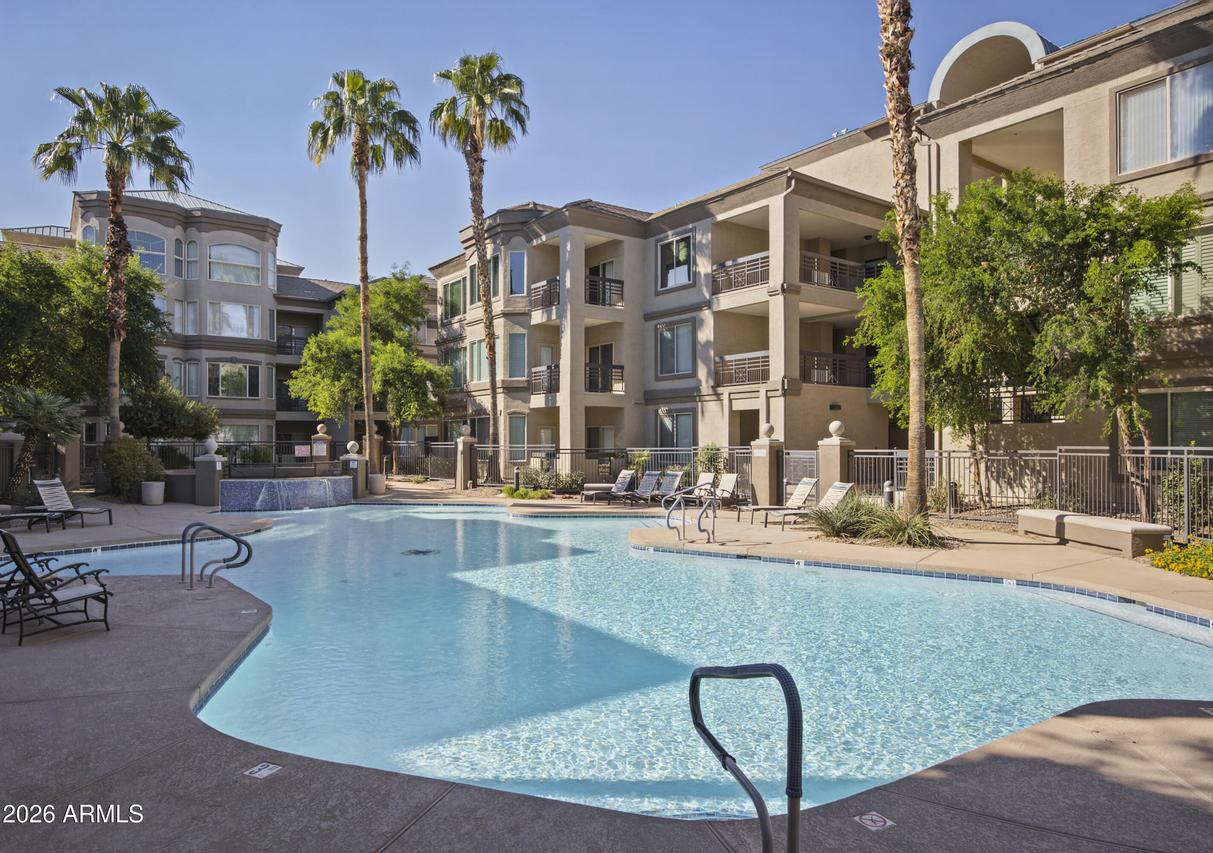 420 W 1st St. #211, Tempe, AZ 85281