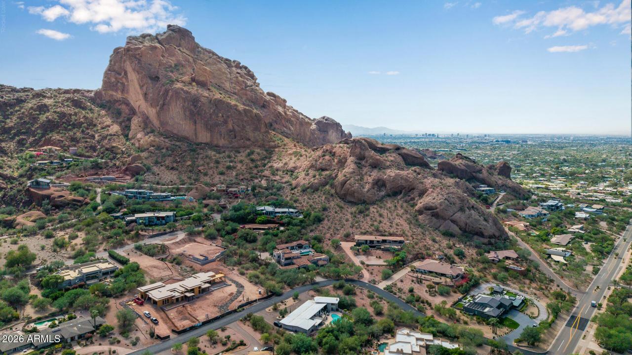 5238 E Palo Verde Dr. #8, Paradise Valley, AZ 85253