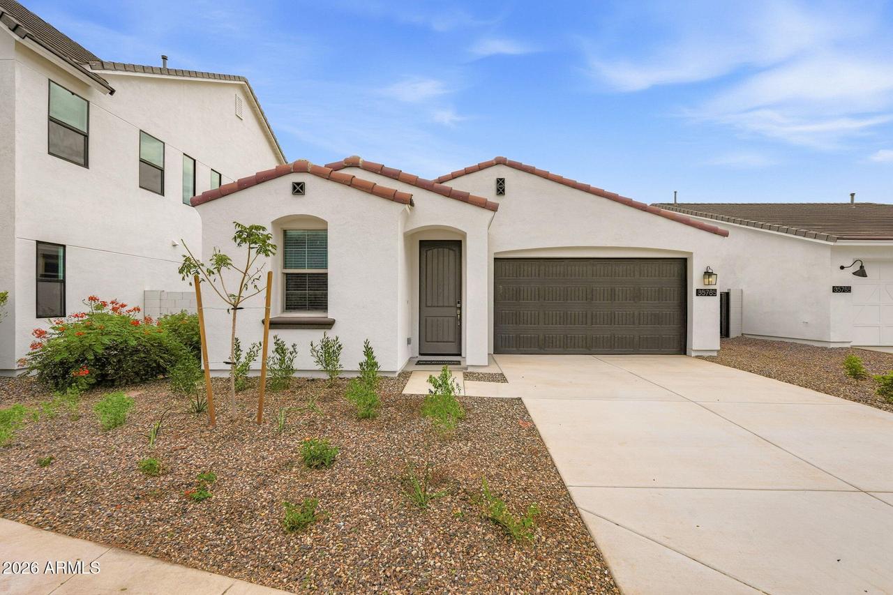35785 N Humite St., San Tan Valley, AZ 85144