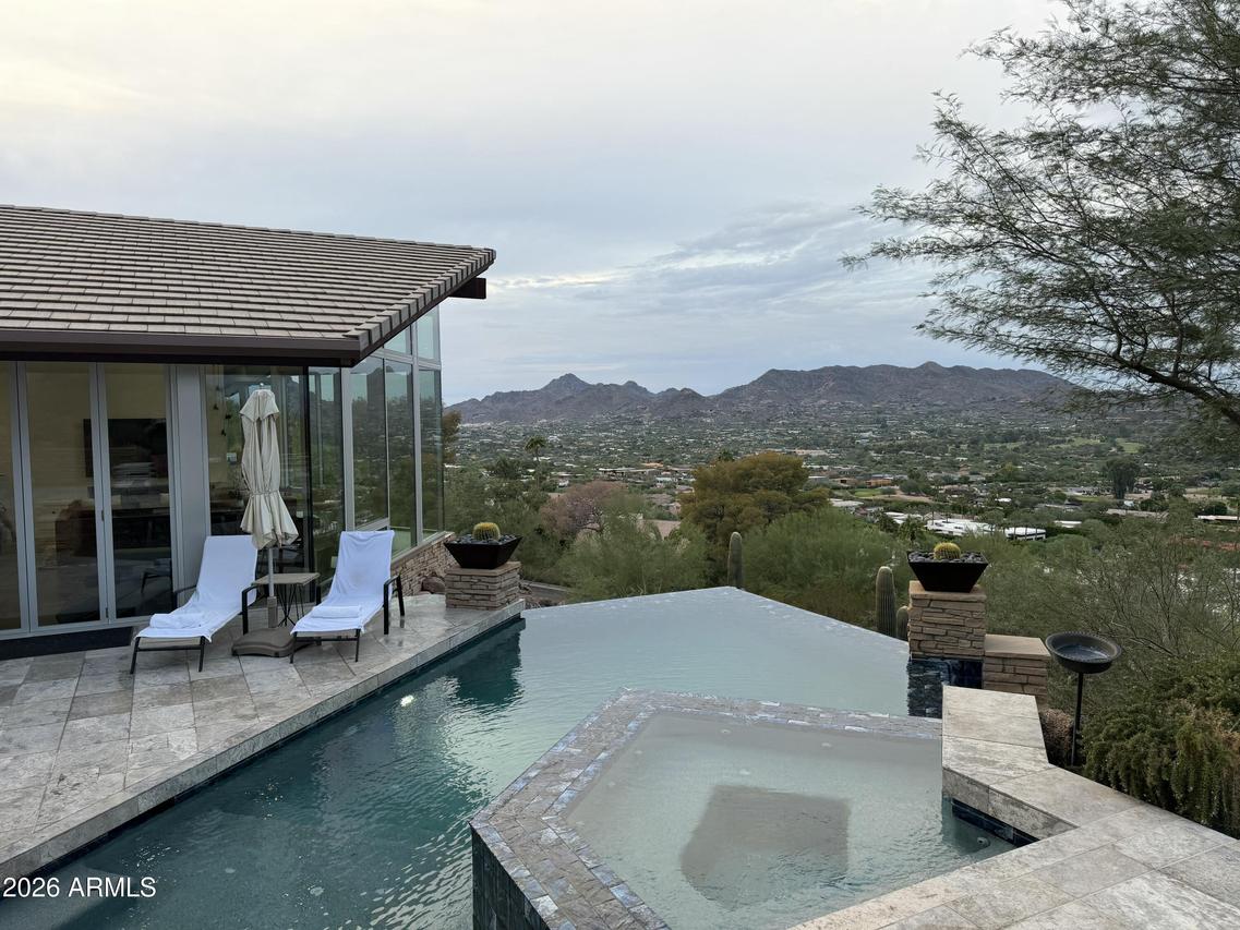 5700 E Mcdonald Dr. #7, Paradise Valley, AZ 85253