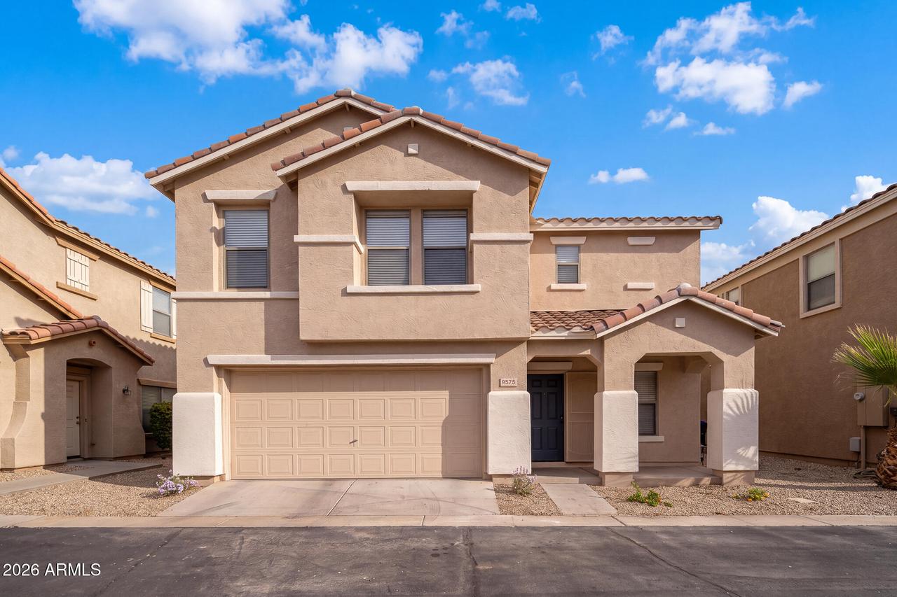 9575 N 82nd Ln., Peoria, AZ 85345