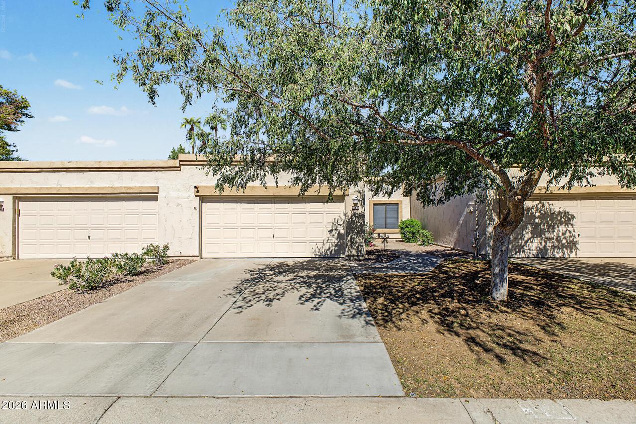9120 W Taro Ln., Peoria, AZ 85382