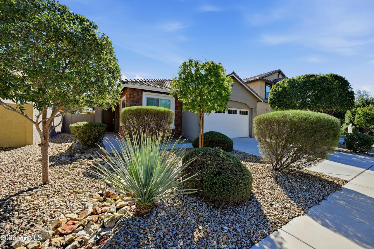 7633 W Whitehorn Tr., Peoria, AZ 85383