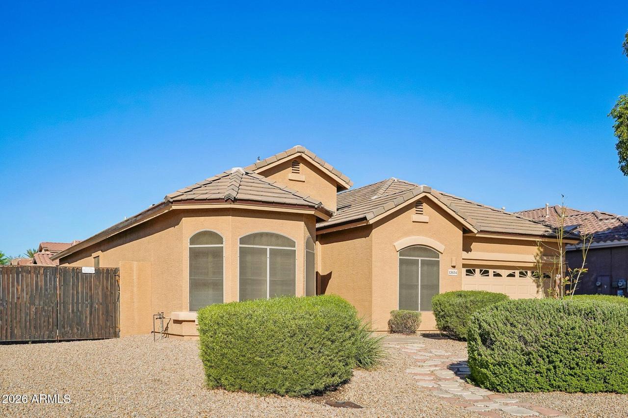 13634 W Caribbean Ln., Surprise, AZ 85379