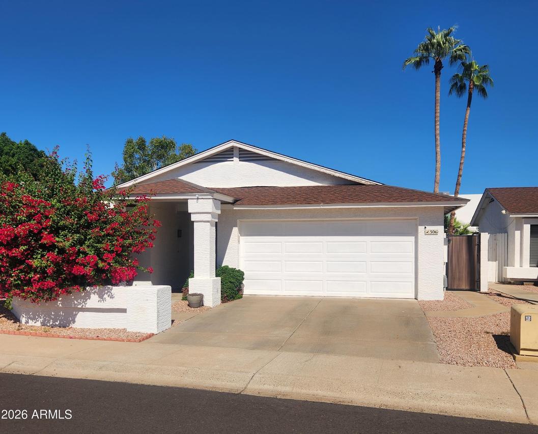 306 W Sandra Ter., Phoenix, AZ 85023