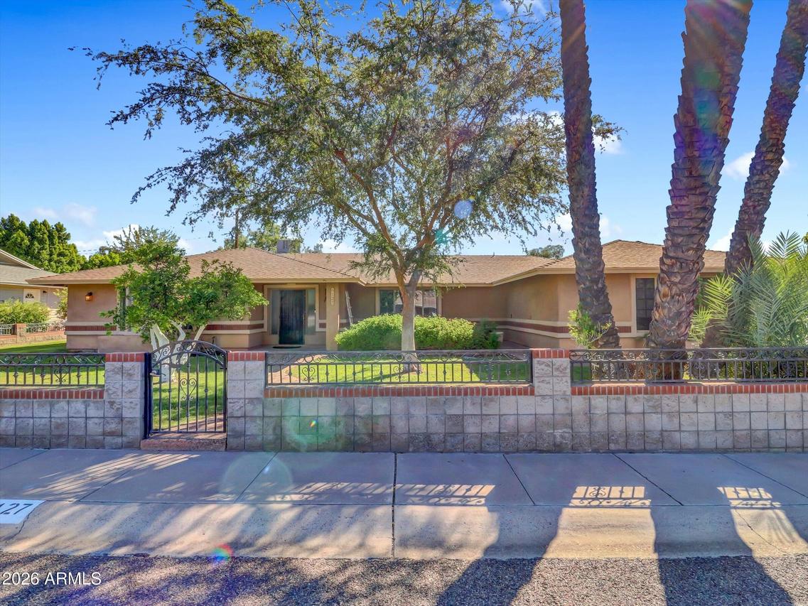 6127 N 17th St., Phoenix, AZ 85016
