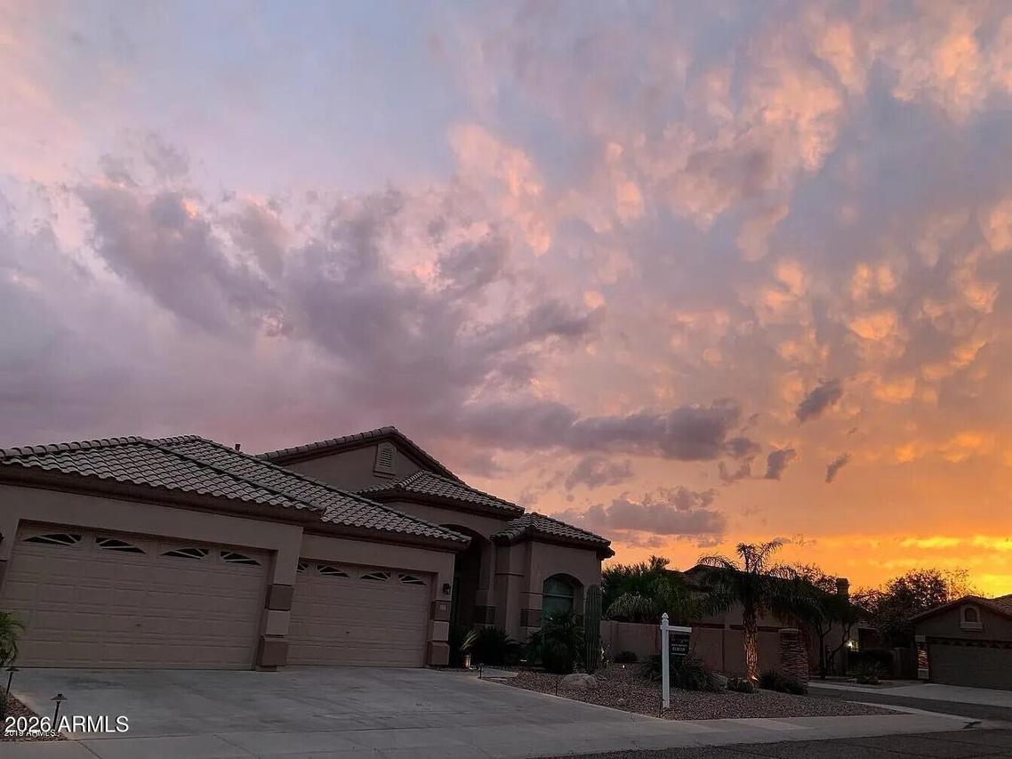 9757 E Grandview St., Mesa, AZ 85207